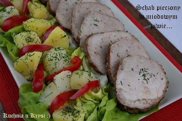 Schab pieczony w miodowym piwie z orzechowym sosem