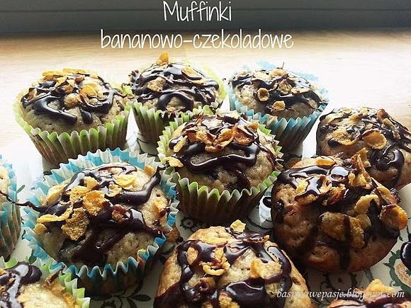 Bananowe muffinki z czekoladą