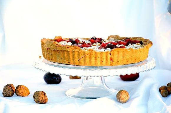 Żytnia tarta ze śliwkami i kremem z mascarpone do blw