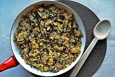 Kasza bulgur z bakłażanem i cukinią