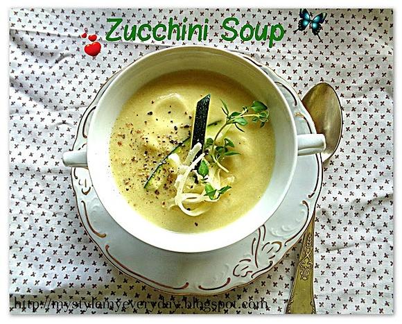 Zupa z cukinii - łagodna i pikantna wersja dla całej rodziny