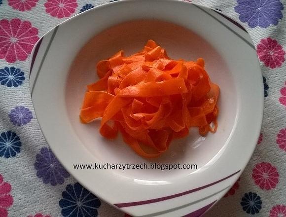 Marchewkowe tagliatelle - przystawka z marchewki
