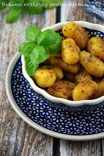 Kluseczki dyniowe z pesto bazyliowym