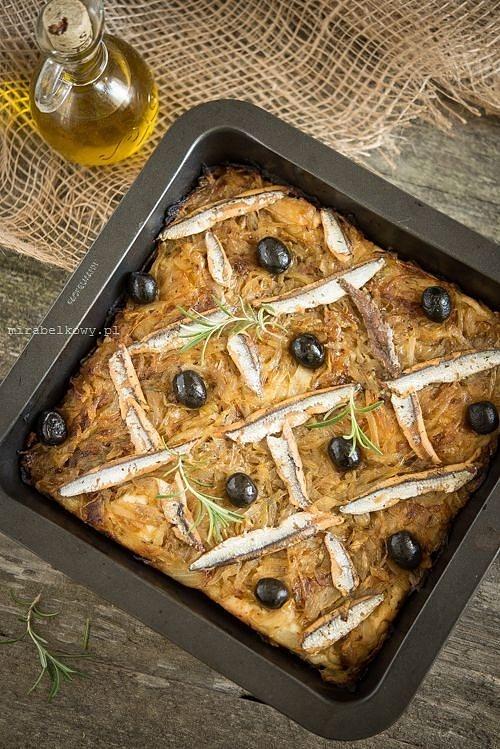 Pissaladière - francuska zapiekanka z duszoną cebulą i czosnkiem