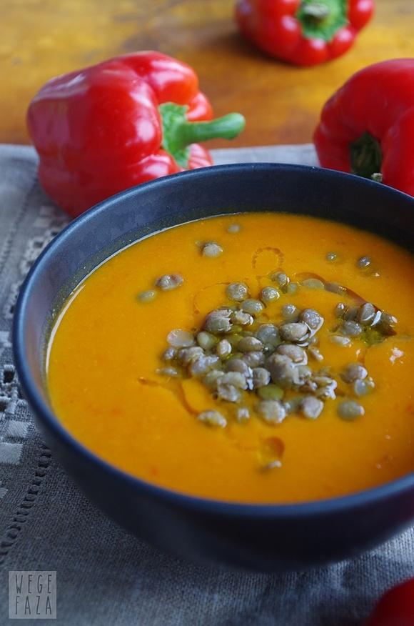 Zupa dyniowo-paprykowa