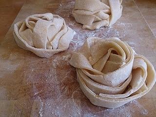 Prosty domowy makaron