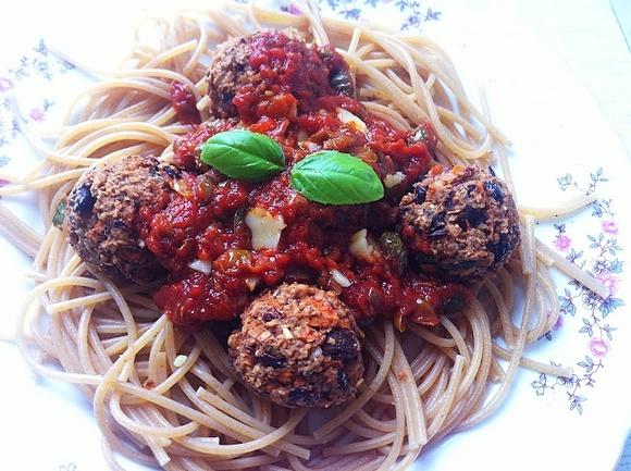 Najlepsze warzywne pulpeciki do spaghetti