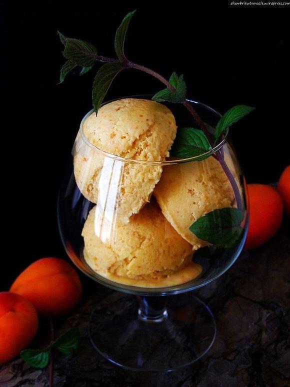 Lody morelowe