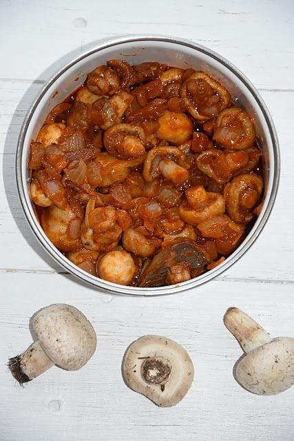 Polne pieczarki ślimaczki