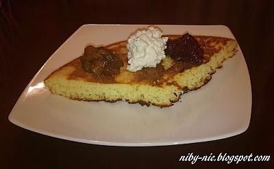 Omlet z kaszą manną na śniadanie i kolację