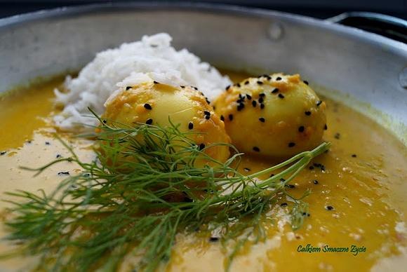 Kokosowe curry z jajkiem