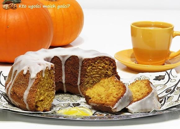 Babka dyniowo-cytrynowa