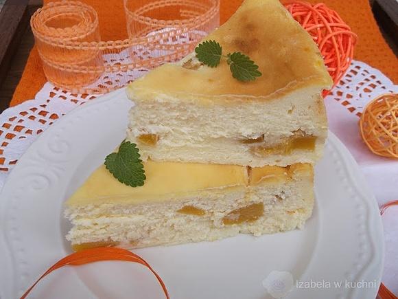 Serniczek z brzoskwiniami i mascarpone