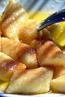 Bezglutenowe kluski leniwe z twarogu i cukrem cynamonowym
