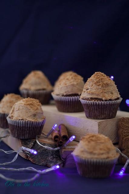 Babeczki z kremem speculoos