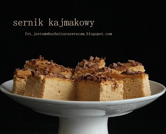 Sernik kajmakowy z masą krówkową