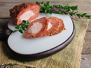 Pieczeń wieprzowo-drobiowa z ostrą wędzoną papryką