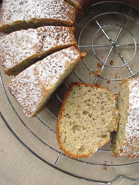 Babka bananowa z makiem