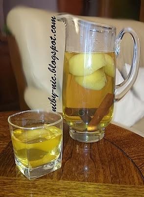 Kompot z jabłek