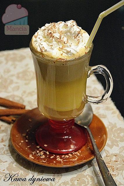 Rozgrzewająca kawa dyniowa z irish cream