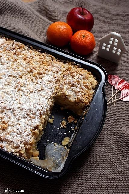Szarlotka na kruchym spodzie