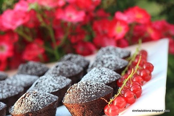 Ostre muffinki z porzeczkami