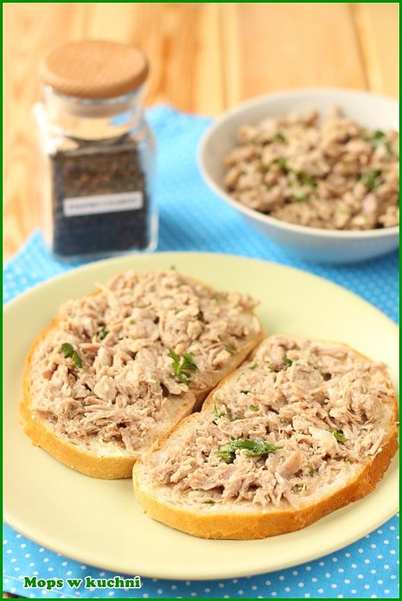 Mięso z szyi indyka à la rillette