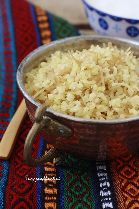 Kasza bulgur na sypko z makaronem