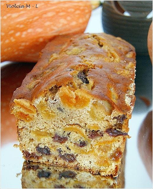 Barmbrack cake - tradycyjne irlandzkie ciasto na halloween i święta