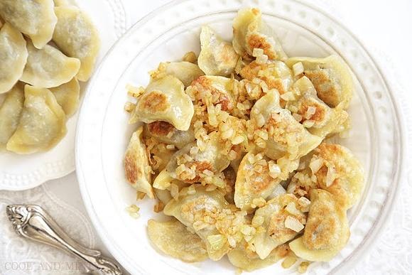 Pierogi z kapustą i grzybami
