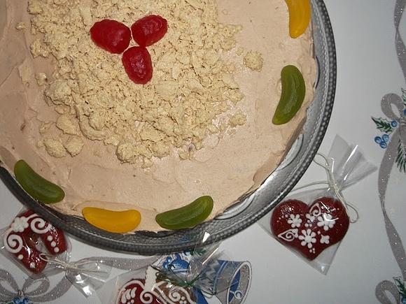 Tort orzechowo-chałwowy