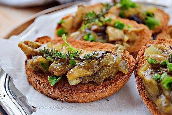 Bruschetta z grzybami szybka przekąska