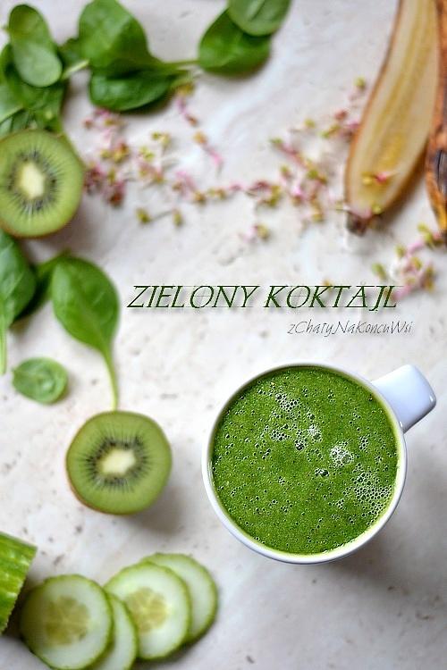 Zielony koktajl z bananem i szpinakiem