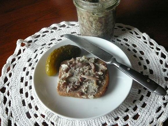 Rillettes z gęsi na czerwonym winie