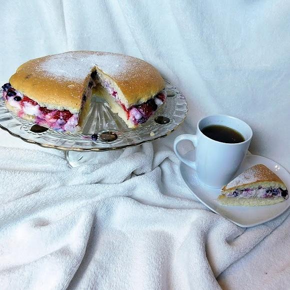 Biszkoptowy torcik 1105 kcal