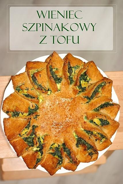 Orkiszowo-owsiany wieniec ze szpinakiem i bio tofu