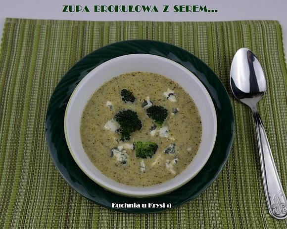 Zupa brokułowa z serem pleśniowym