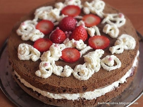 Tort na kakaowych biszkoptach z olejem rzepakowym