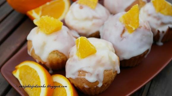 Muffinki waniliowo-pomarańczowe