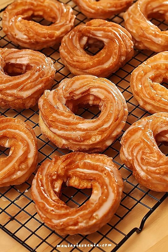 Pączki wiedeńskie z rumem - Spritzkrapfen