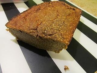 Chlebek bananowy z amarantusem
