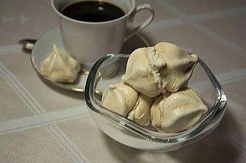 Bezy z kremem mascarpone