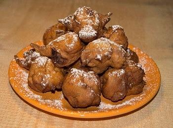 Pączki z sera homogenizowanego, puszyste i wilgotne