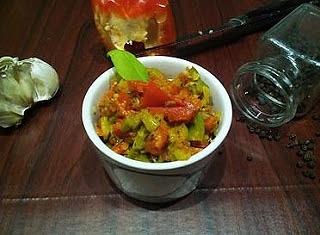 Salsa paprykowa – ostra dip do nachosów i mięs