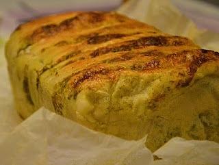 Chlebek z pesto