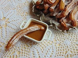 Churros - hiszpański deser na tłusty czwartek