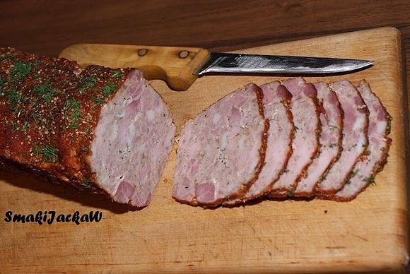 Pieczeń z mięsa i przyprawami