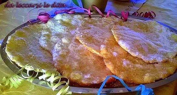 Pizzeria karnawałowa na słodko - pizza dolce fritta