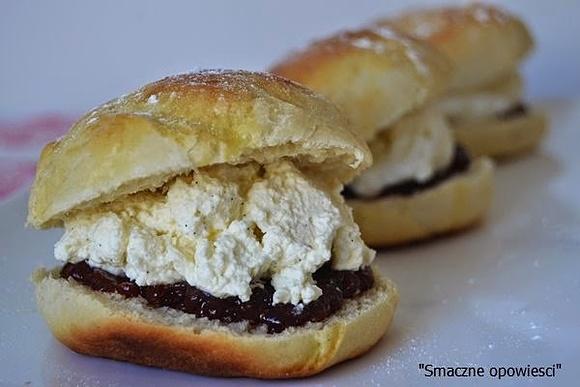 Fastelavnsboller - norweskie bułeczki na Fastelavnsøndag