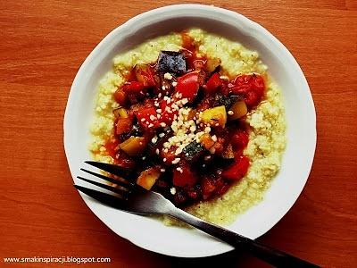 Kasza jaglana z parmezanem i ratatouille